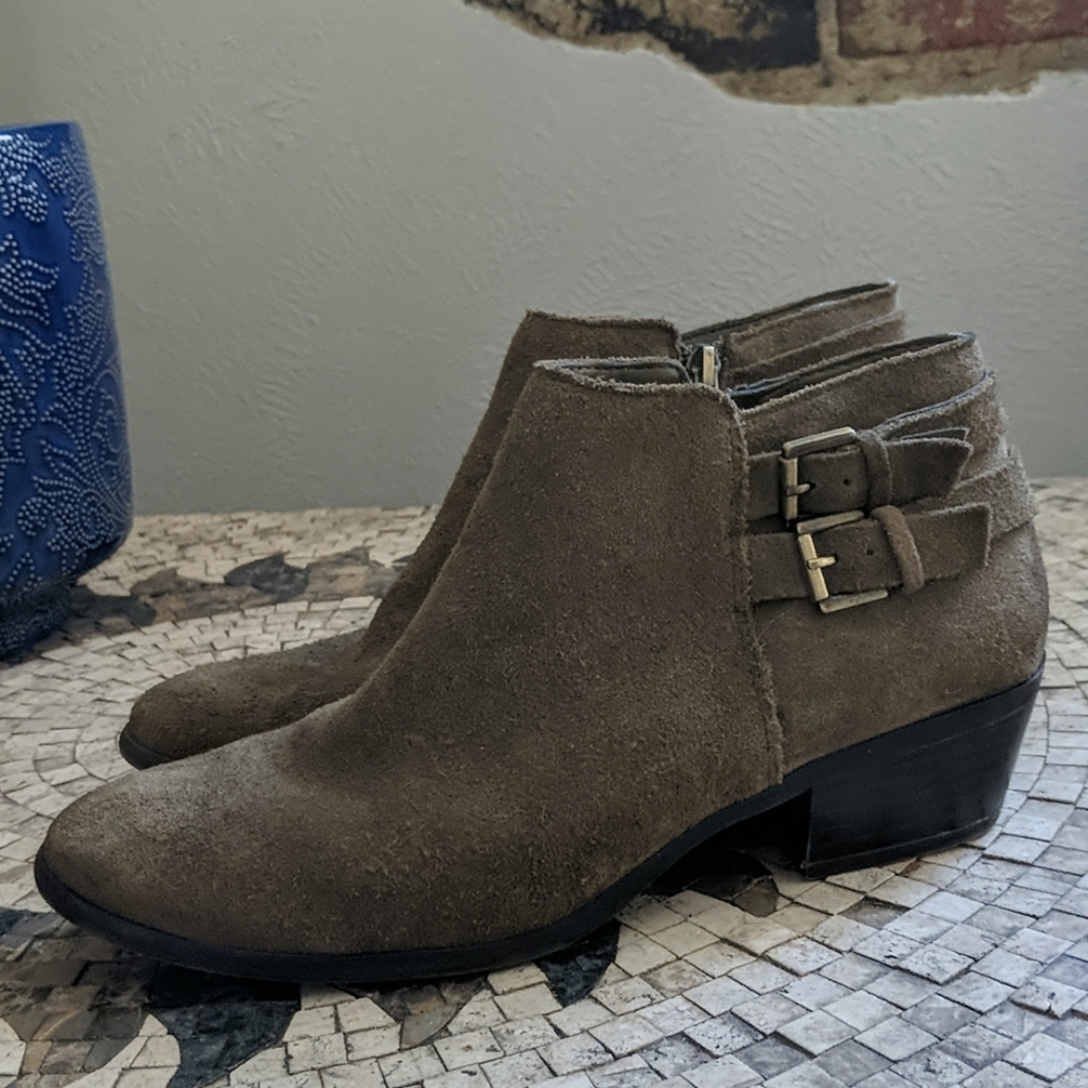 EUC Sam Edelman suede booties